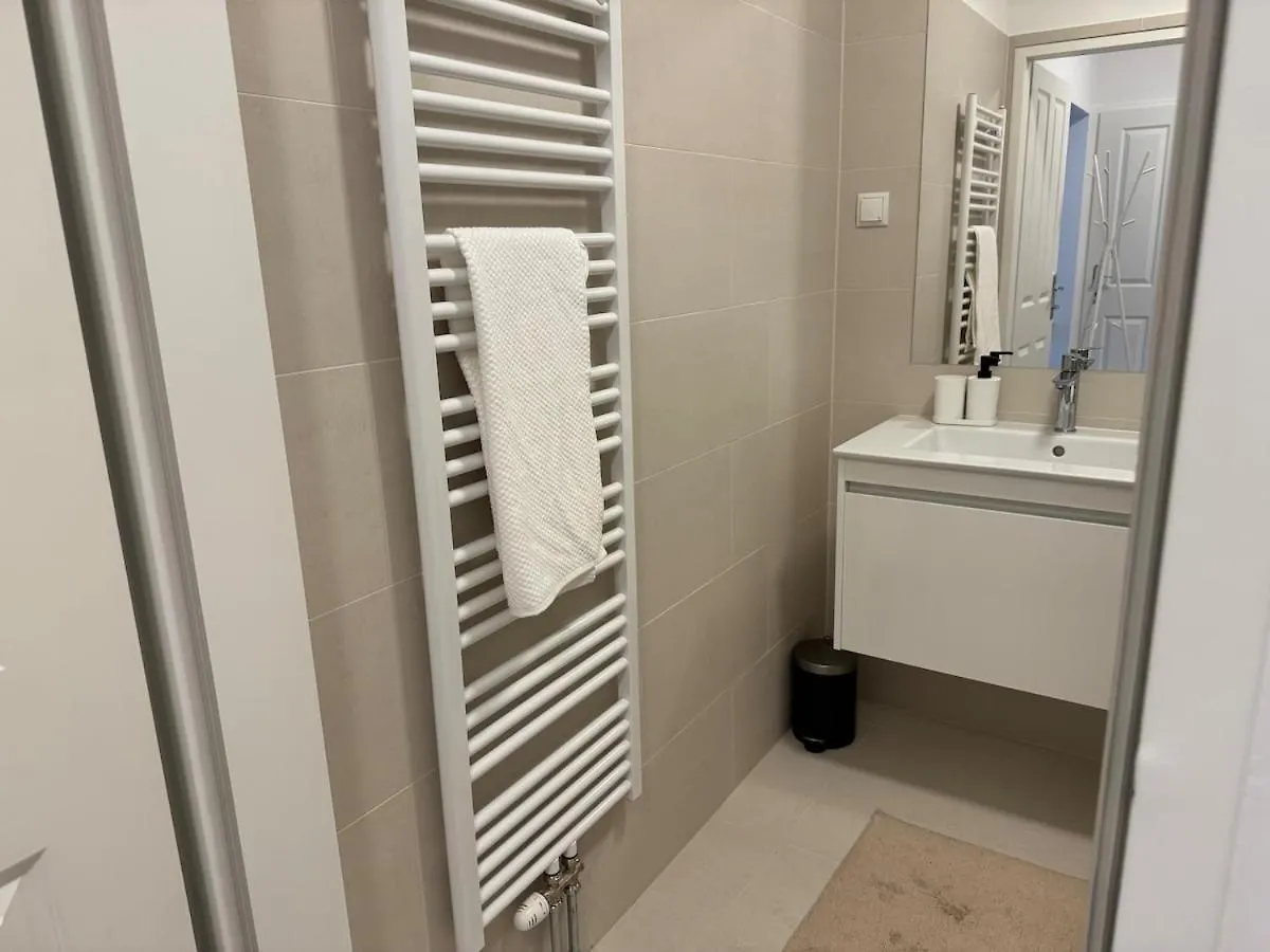 Train Station, Kahlenberg, Historic, Danube - Axara Housing Fhg 16 Apartment Vienna