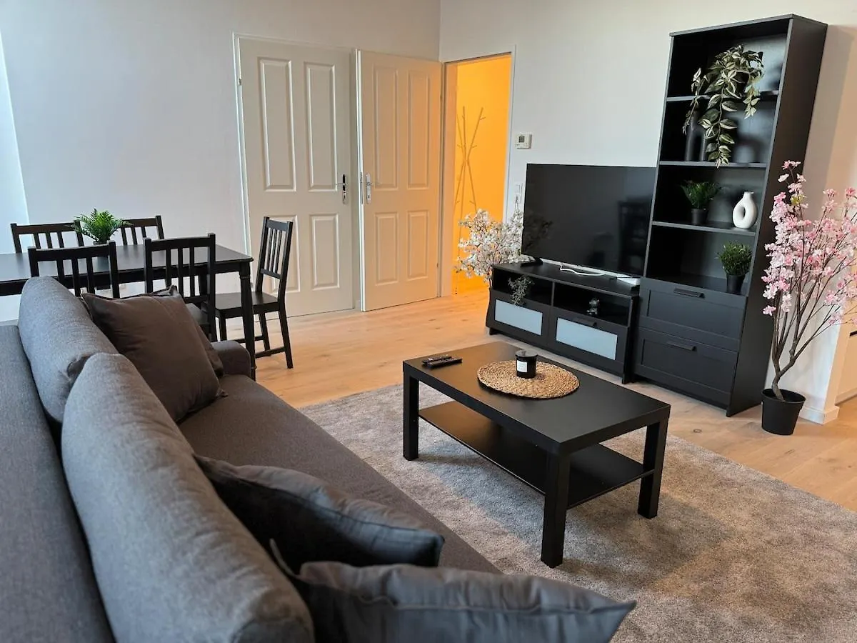 Train Station, Kahlenberg, Historic, Danube - Axara Housing Fhg 16 Apartment Vienna